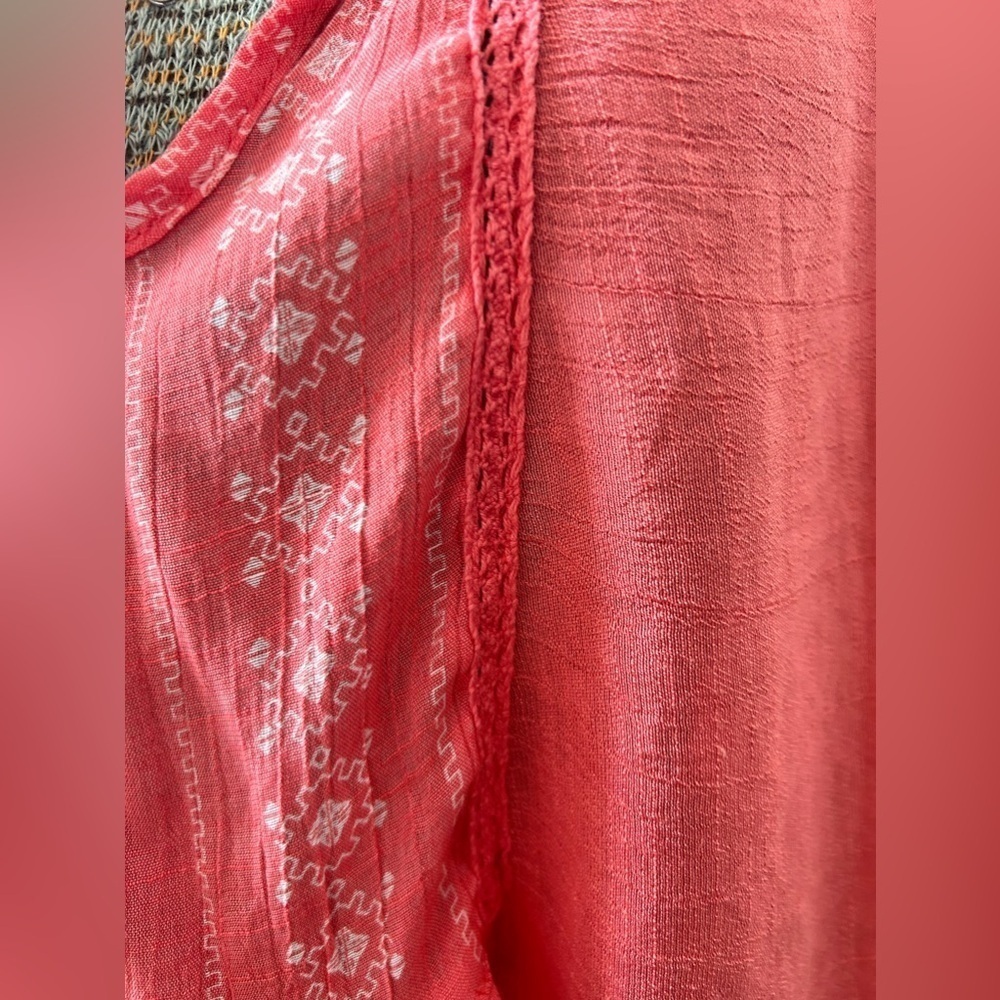 ZAC & RACHEL BOHO PEASANT TOP, CROCHET INLAY, CORAL Sz. 3X. LIGHT, AIRY, DRAPE - Picture 3 of 10